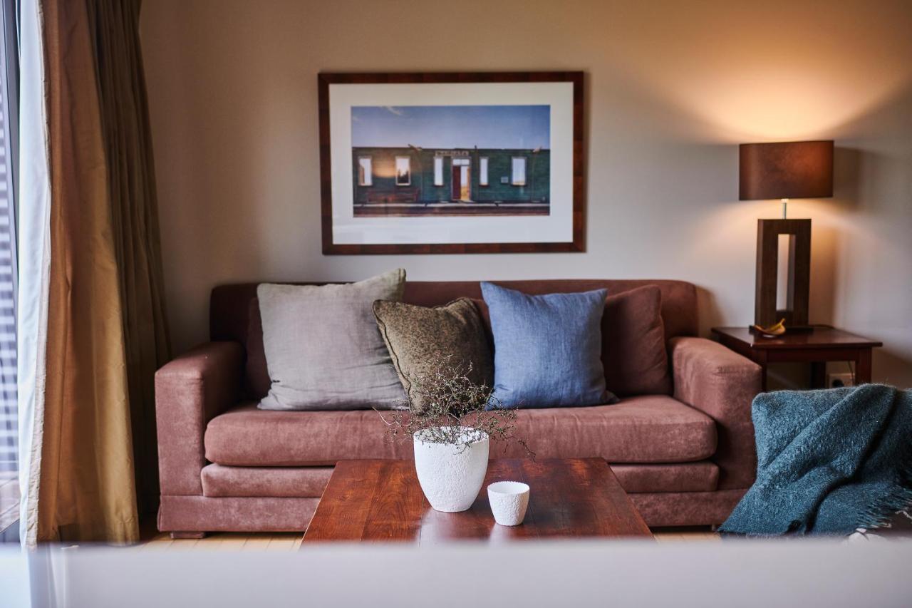 เปปเปอร์ ปาเรวา มาร์ตินโบโรห์ Aparthotel มาร์ตินเบรอ ภายนอก รูปภาพ A living room